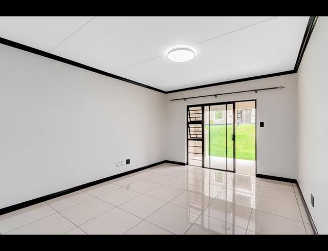 3 BEDROOM APARTMENT FOR SALE IN BLUE HILLS